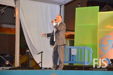 Actuación del humorista Maestro Florido (Foto Francisco Javier Santana)